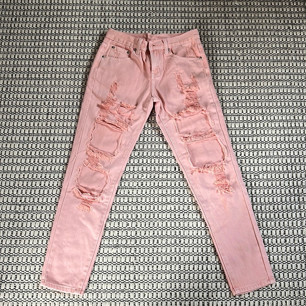 New with tags Emmiol pink jeans